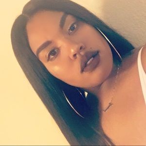 Meet your Posher, Tieriney